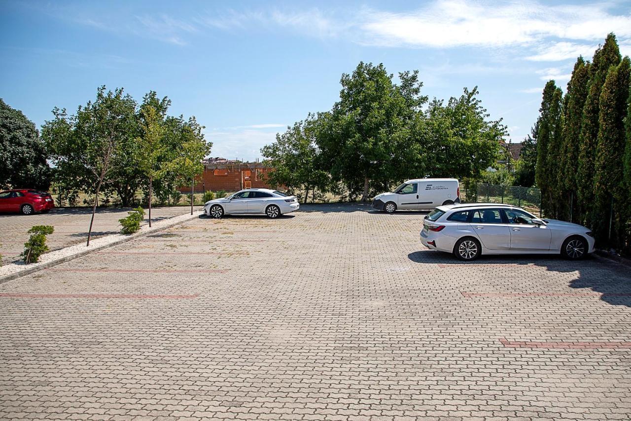 Lux Apartman Buek 외부 사진